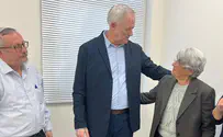גנץ נפגש עם משפחות שכולות מפורום הגבורה