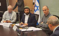 פועלים משיקולים זרים