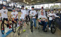 Tens of thousands bike to demand hostages' release