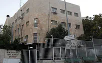 אחים לנשק או אחים לתורה?