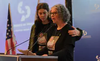 US Jewish leaders meet with freed hostages