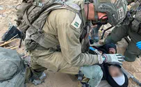 Soldiers rescue Gazan girl from rubble