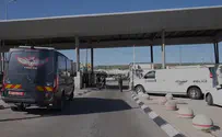 Guard confronted terrorist and was stabbed 6 times