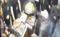 Операция агентов под прикрытием в ларьке с фалафелем. Видео