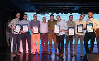 תעודות הוקרה למנהלים אשר לחמו במלחמה