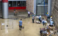 רצפת חנות הבגדים קרסה תחת רגלי הלקוחה
