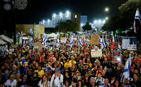 Protesters breach security fence near Prime Ministers’ Residence