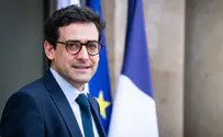 French Foreign Minister urges de-escalation with Israel