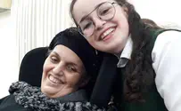 Family of 9 Watch Mother Slowly Dying