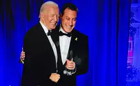 Israeli journalist receives award from President Biden