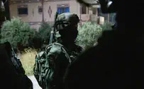 IDF soldiers detonate explosives thrown by terrorists