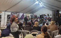 העם מבין שהבנים שנפלו הם הדבר הקדוש ביותר