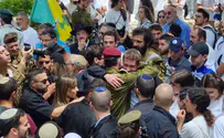 IDF Chief of Staff embraces bereaved families