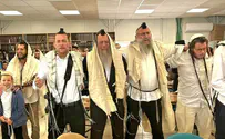 מאות בתפילת יום העצמאות החגיגית בחומש