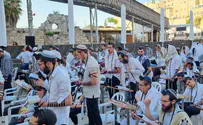 אלפים בתפילות ראש חודש סיון בכותל המערבי