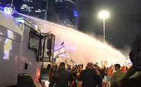 צילום: דוברות המשטרה מכתזי"ת הופעלה בקפלן; 10 נעצרו