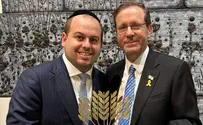 שי גראוכר קיבל את אות הנשיא להתנדבות