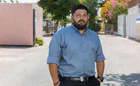 "אין לי את הלוקסוס להשפיל מבט"