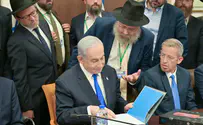 'Don't bend, don't cower, don't surrender to antisemitic lies'