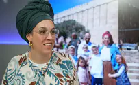 'לכל אחד הקלף שלו להתמודדות עם משבר'