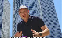 נעם יעקובסון הולך על ביצים בלב תל אביב