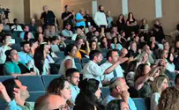 מפגינים ניסו להפריע לנאום, הקהל הריע לשר