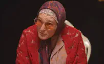 "אח שלי לא מוכן לחבק אותי"