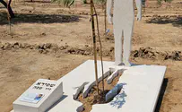 לעצב אנדרטאות לנרצחים יחד עם המשפחה