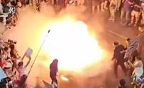מפגינים הדליקו מדורה וכמעט פגעו בשוטרים