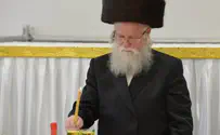 רב הקהילה נפטר, אירועי החסידות בוטלו