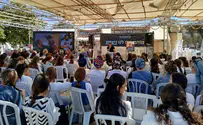 בנות האולפנה צעדו כדי "להרים את הרוח"