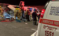 שני תינוקות נהרגו בהתהפכות משאית
