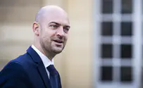'We're mulling new sanctions on Israeli settlers'