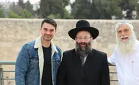 'It's so important that you come and visit Israel right now'