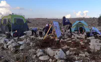 Israelis crossed into Lebanon, set up tents