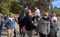 2 grooms detained on Temple Mount on their wedding day