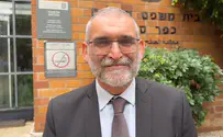 מיכאל בן ארי: כתב האישום - פארסה גדולה