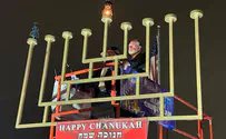 Mike Huckabee lights menorah in Arkansas