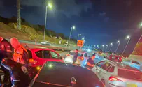 נהג איבד הכרה והתנגש ברכבים בכביש 2