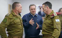 זמיר הגיע במדי צה"ל להערכת מצב עם השר כ"ץ