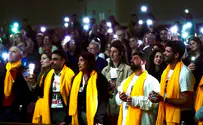 Crowds pray for hostages at national event in Washington, DC