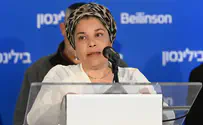 Prayers and Kiddush during Eliya Cohen’s time in captivity