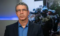 הצדיקים האמיתיים נושאים את האלונקה