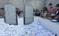 Sasha Troufanov prays at Lubavitcher Rebbe’s resting place