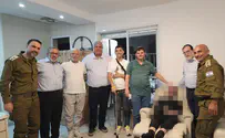 פגישה מרגשת בין הלוחמים שנפצעו בקרבות