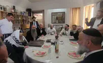 צפו: הקבלת פני רבו בבתי הרבנים