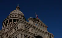 Texas lawmakers greenlight $1 billion voucher program