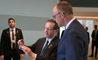 Herzog and German Chancellor watch release of Edan Alexander