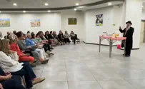 במקום עצרת תפילה לשחרור החטוף - ערב הודיה