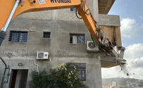 להרוס באופן מיידי את המבנים שמסכנים חיים